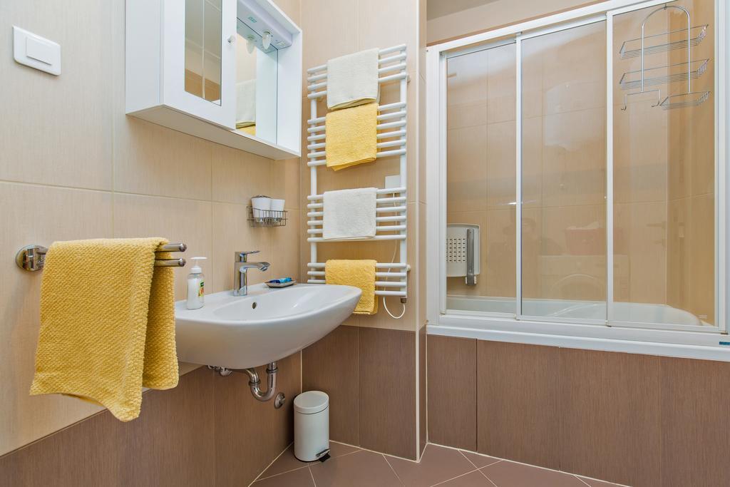 Bay View Apartment Fantastik Dubrovnik Exteriör bild